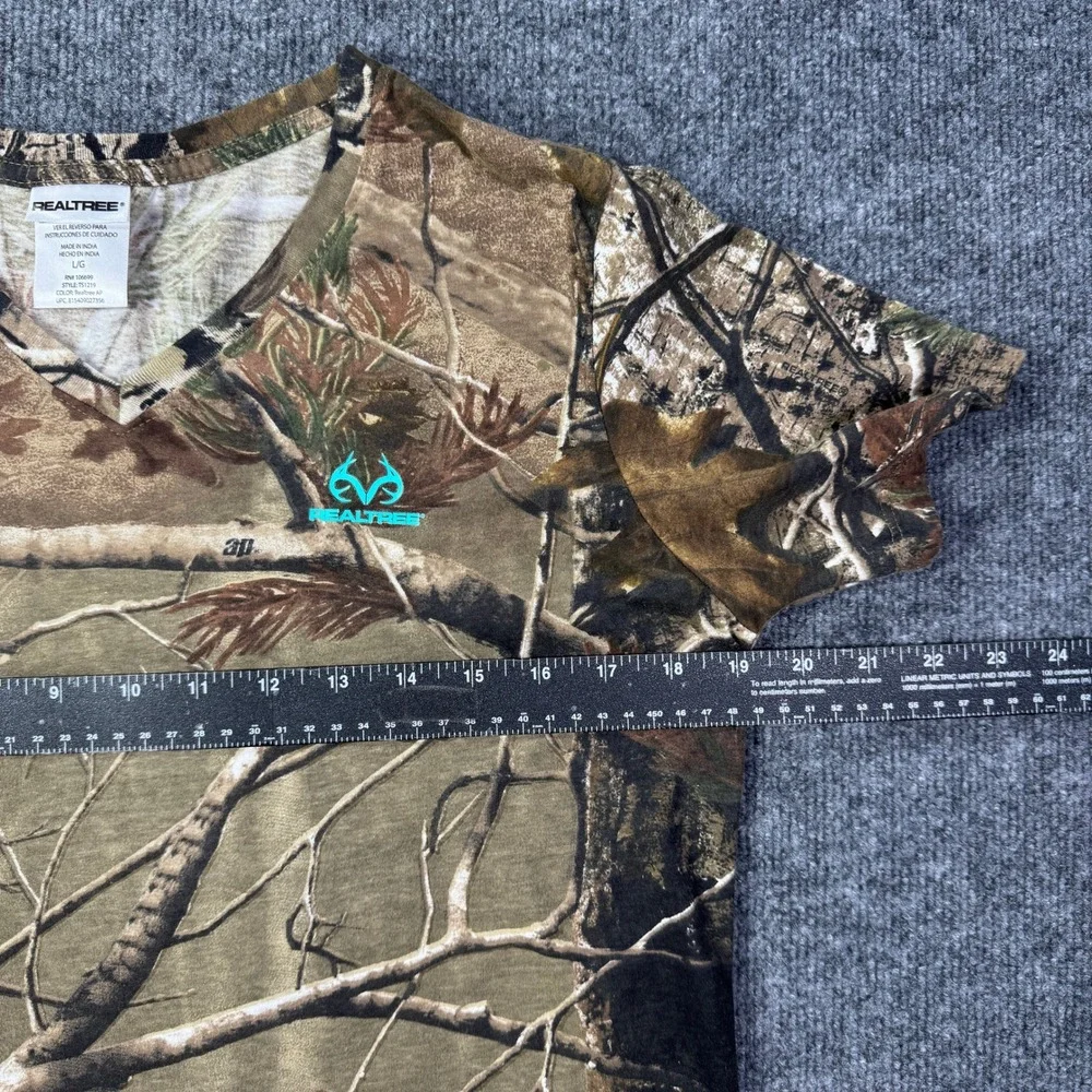 Realtree Womens L Brown Camo V Neck Short Sleeve T Shirt Hunting